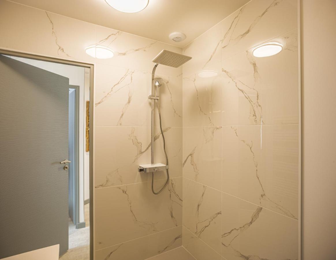 Le Flamboyant - Confort & Rarete - Premium Saint-Andre-les-Vergers Екстер'єр фото